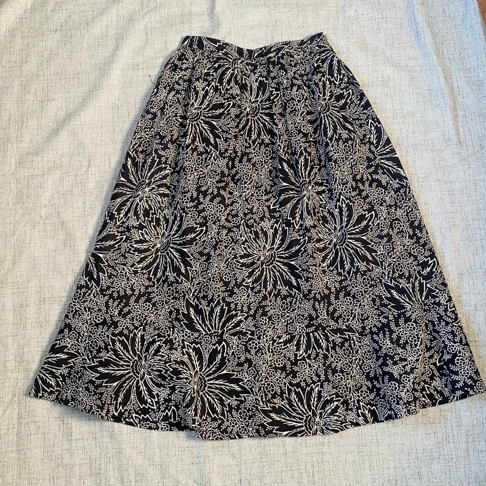 Size 14 Cachareal French Midi Black & White Floral Print - Picture 9 of 9